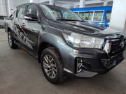 Used 2016 Toyota Hilux Gray - Adventure-Ready Pickup Truck for sale