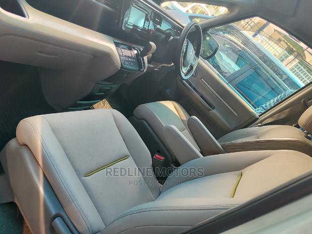 2016 Honda Stepwgn in White: Versatile and Reliable Midsize SUV