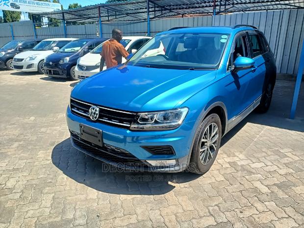 2017 Volkswagen Tiguan Blue: Perfect for Everyday Driving