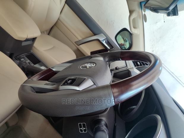 2016 Toyota Land Cruiser Prado Red - Sophisticated Style