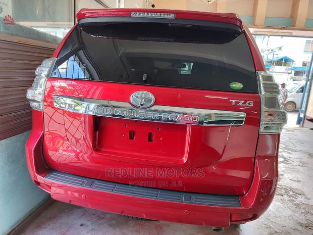 2016 Toyota Land Cruiser Prado Red - Sophisticated Style