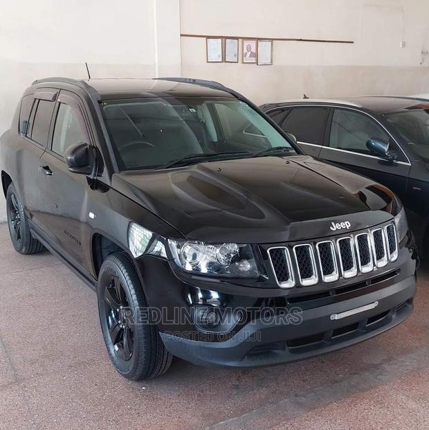 Black 2016 Jeep Compass: Affordable Off-Road Vehicle