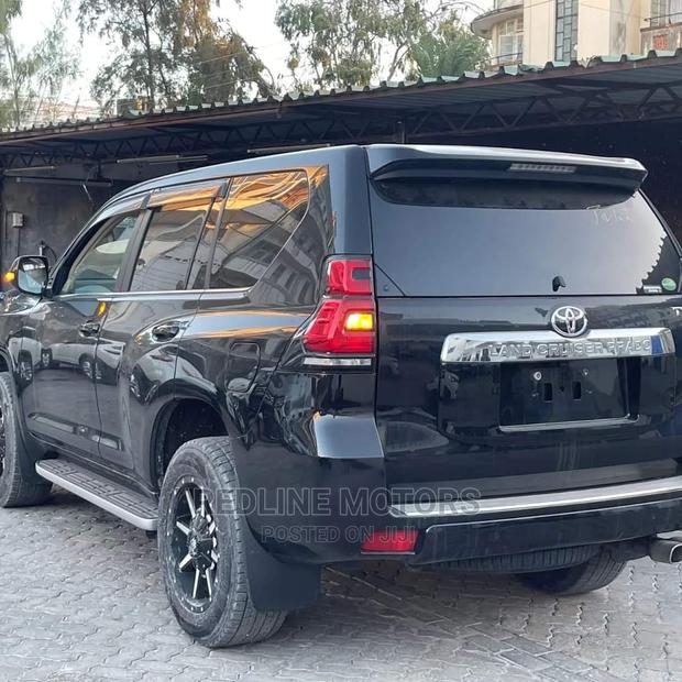 Pre-owned Toyota Land Cruiser Prado 2.8 2019 Black - Adventure Package