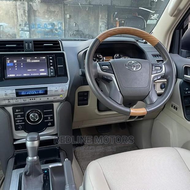 Pre-owned Toyota Land Cruiser Prado 2.8 2019 Black - Adventure Package