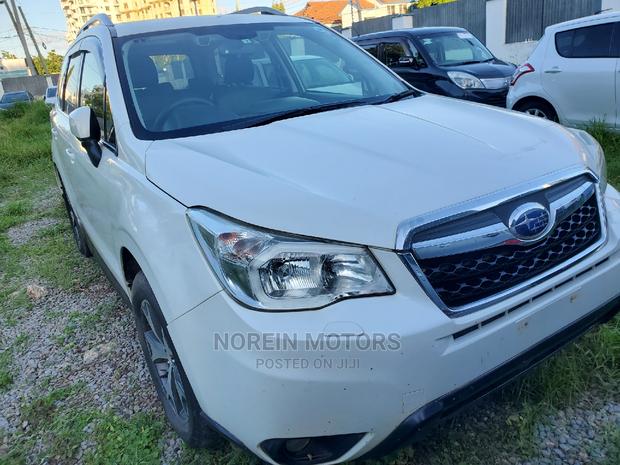 Pearl Subaru Forester 2015: Compact, Capable, and Comfortable