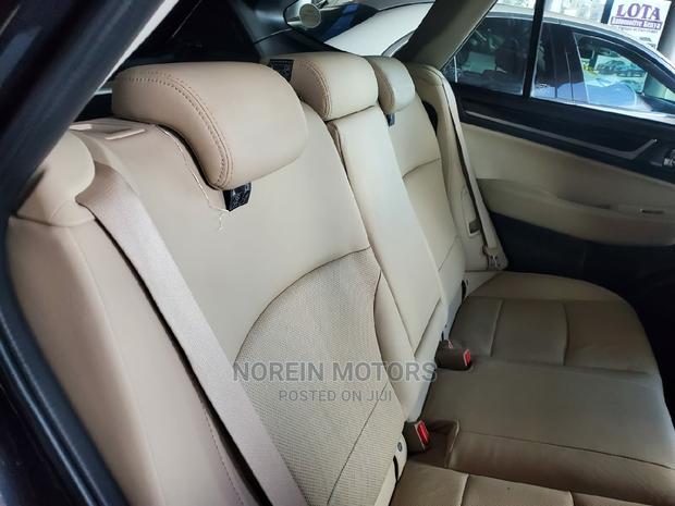 Subaru Outback 2016 - Gray - Used Car for Sale