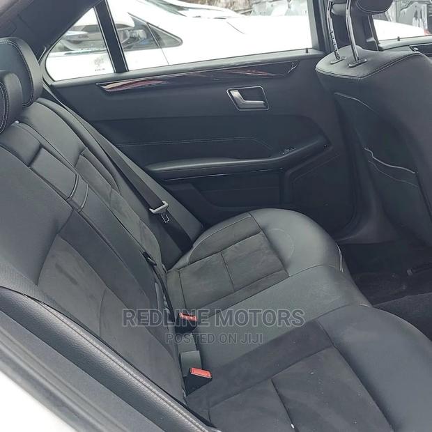 Mercedes-Benz E250 2016 - Pearl Edition Luxury Sedan