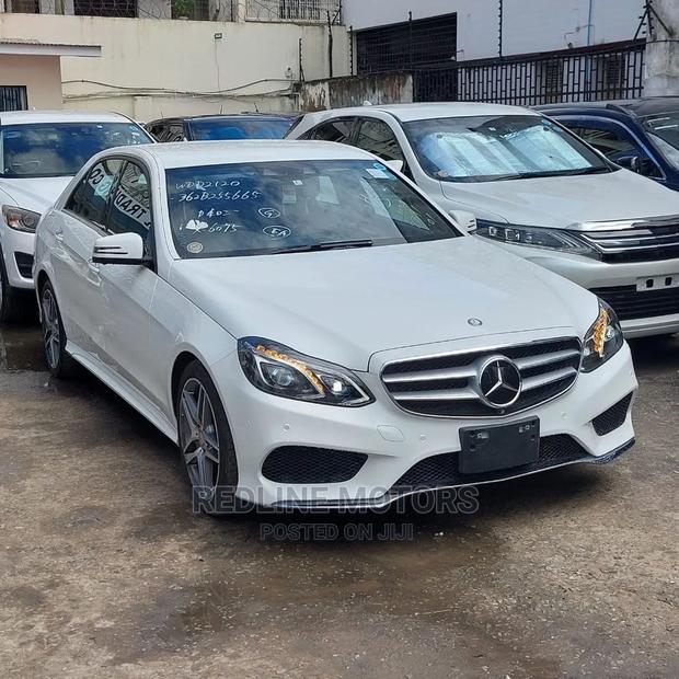 Mercedes-Benz E250 2016 - Pearl Edition Luxury Sedan