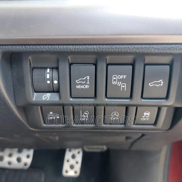 Subaru Outback 2.5i AWD 2016 - Pre-owned Red