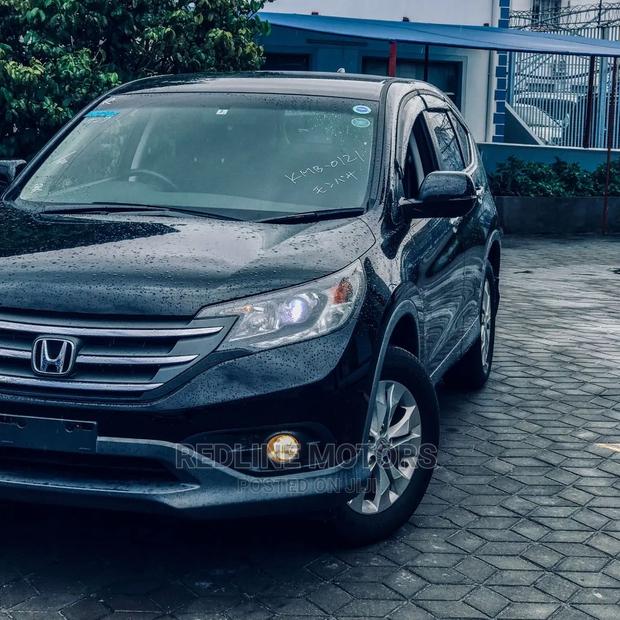 2016 Black Honda CR-V: Luxury Compact SUV for Everyday Drive!