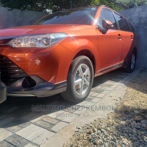 Toyota Corolla Fielder 2015 Orange