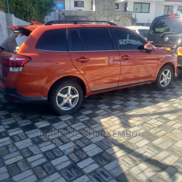 Toyota Corolla Fielder 2015 Orange