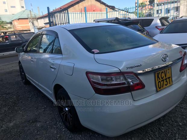 Toyota Premio 1.8 AWD 2012 White