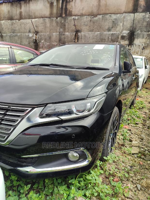 2016 Toyota Premio 1.5 FWD Black - Black Beauty on Wheels