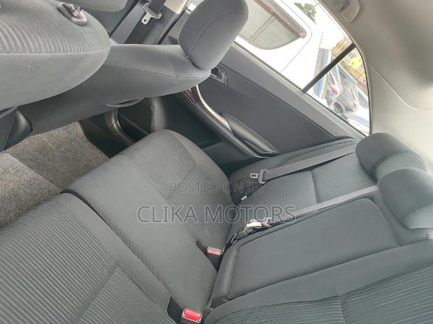 Black 2016 Toyota Premio: Sedan with Style, Power, and Modern Aesthetics