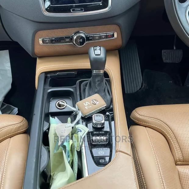 Volvo XC90 2018 Black - Quality Pre-owned Vehicle