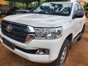 White 2017 Land Cruiser Prado Toyota: Unmatched Off-Road Performance for sale