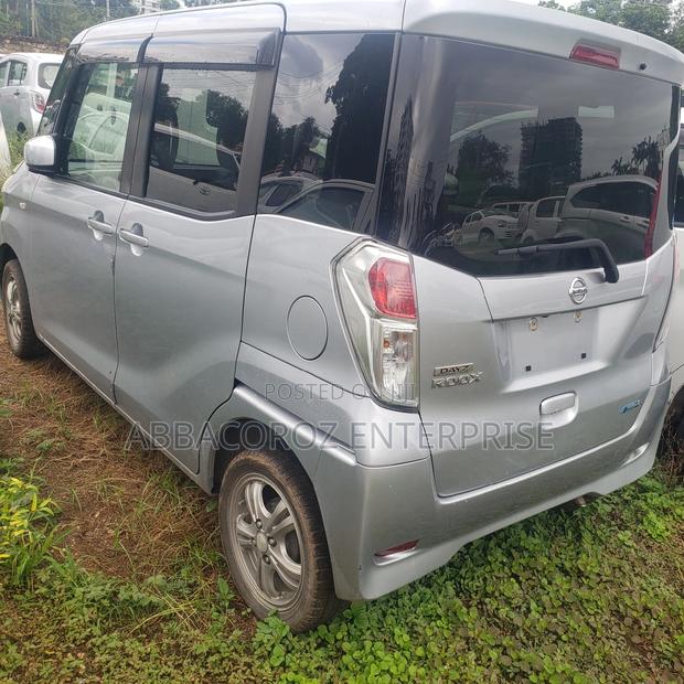 Nissan Dayz Roox 2017 Silver