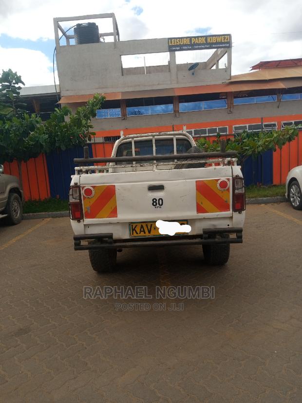 1999 Ford Ranger White - Affordable and Reliable