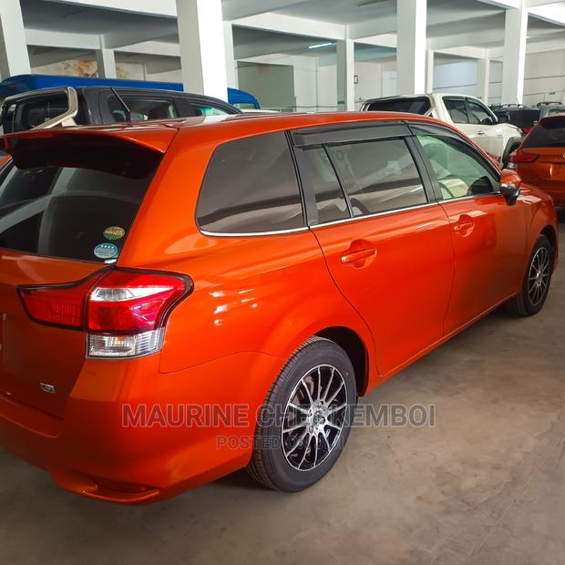 Toyota Corolla Fielder 2017