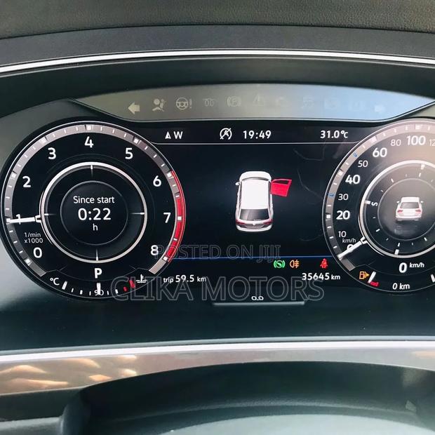 2017 Volkswagen Tiguan - White, Impeccable Condition