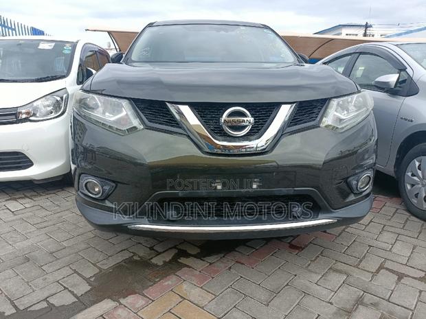 2017 Nissan X-Trail Green SUV: Used Car Listing