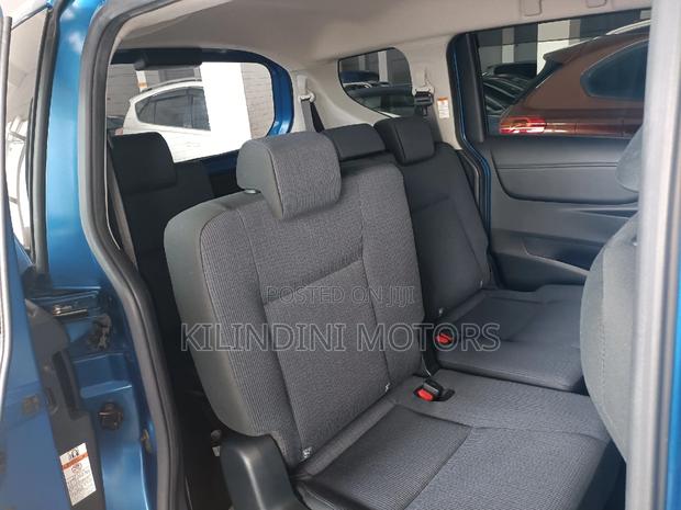2017 Toyota Sienta Blue: Modern Minivan with Great Features