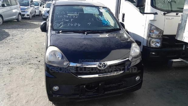 Toyota Pixis Mega 2017 Black