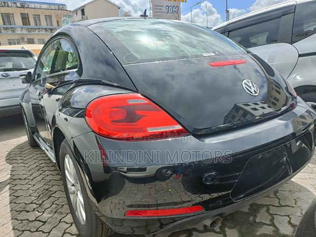 2017 Volkswagen Beetle in Black: Stylish and Sporty