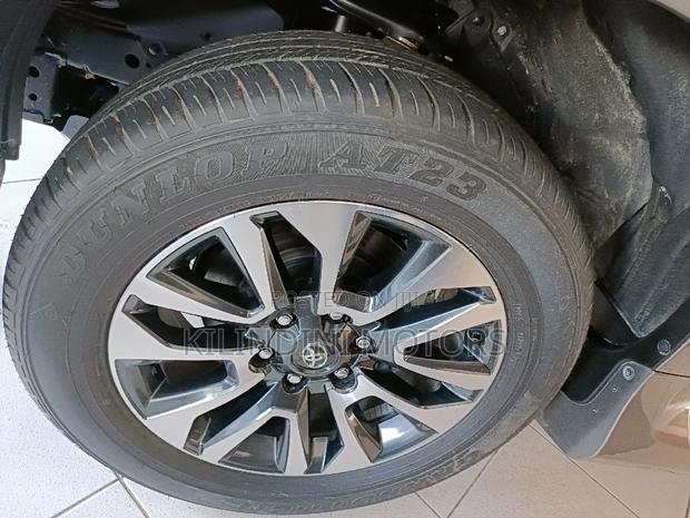 Toyota Land Cruiser Prado 2016 Gold