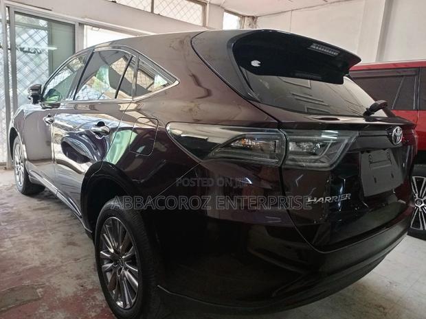Toyota Harrier 2.0 2016 Purple