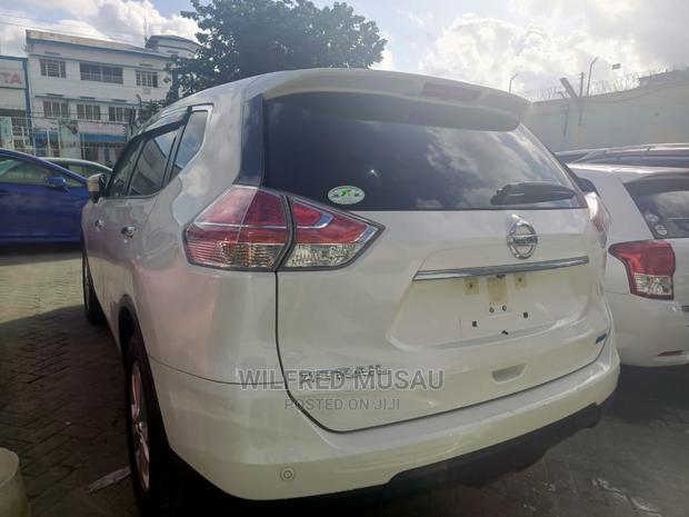Used 2015 Nissan X-Trail White: Reliable Adventure Vehicle