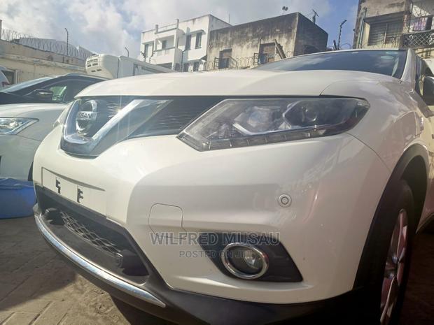 Used 2015 Nissan X-Trail White: Reliable Adventure Vehicle