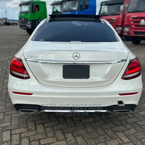 Pre-Owned 2016 Mercedes-Benz E200 White Executive Sedan