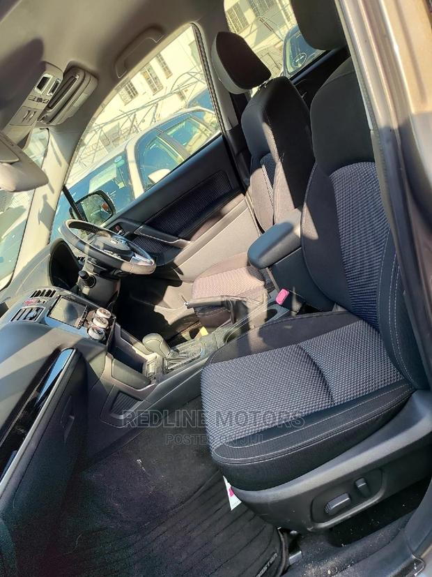 2017 Subaru Forester 2.5i AWD Brown: Pre-owned, Ready for Adventure!
