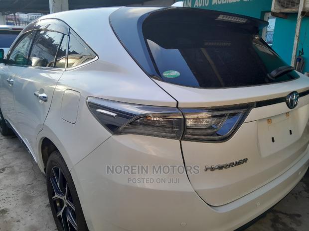 2016 Toyota Harrier in Off-White: Spacious SUV for Sale