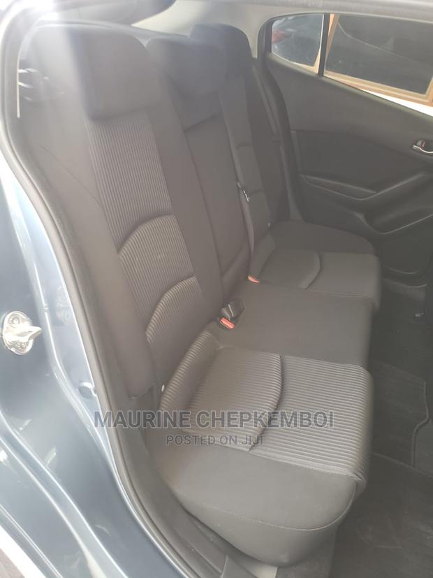 Volvo V40 2016 Blue