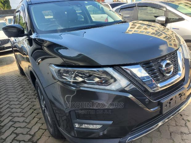 New 2018 Nissan X-Trail Green - Perfect for Adventure