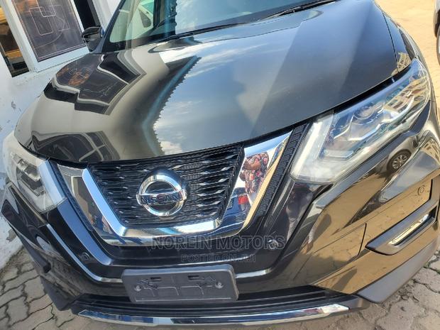 New 2018 Nissan X-Trail Green - Perfect for Adventure