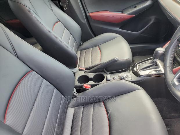 Gray Mazda CX-3 2016 - Pre-owned SUV Listing