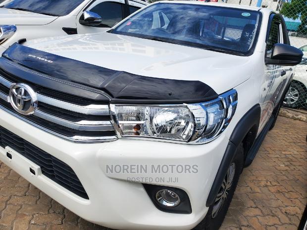 2016 Toyota Hilux - White Model, Perfect for Adventures
