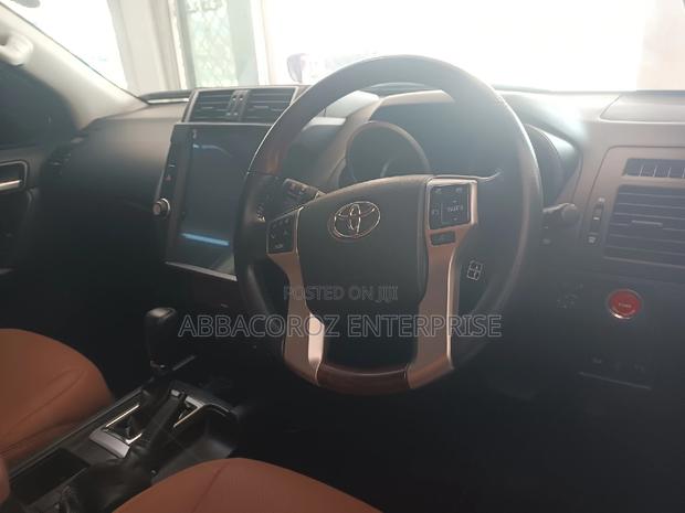 Toyota Land Cruiser Prado 2016 Red