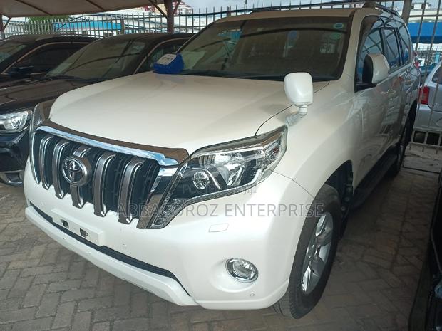 Toyota Land Cruiser Prado 2016 White