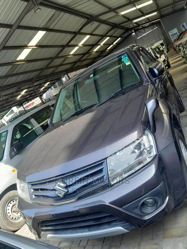 2016 Suzuki Escudo Black - A Powerful and Elegant SUV