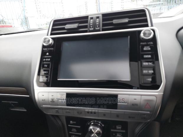 Premium Toyota Land Cruiser Prado 2.8 2019 Black