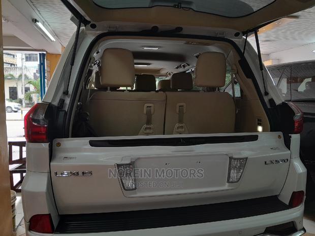 2016 Lexus LX White - Power and Sophistication