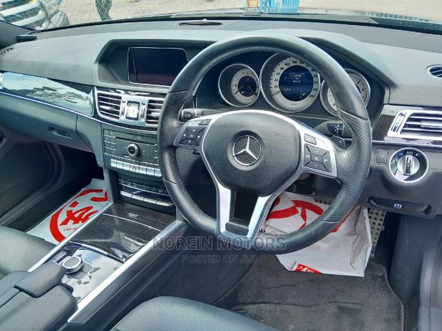 2016 Mercedes-Benz E250 Black - Impressive Performance, Superior Style