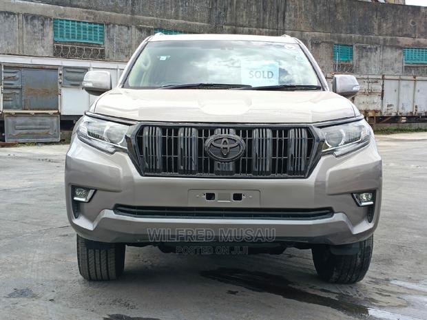 2017 Gold Toyota Land Cruiser Prado: Affordable Luxury Off-Roading