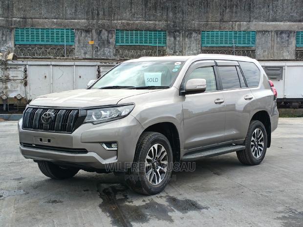 2017 Gold Toyota Land Cruiser Prado: Affordable Luxury Off-Roading
