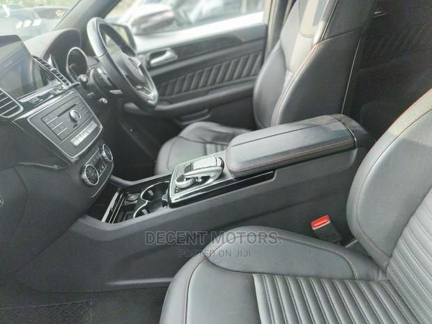 Black 2018 Mercedes-Benz GLE43: Premium SUV with Power